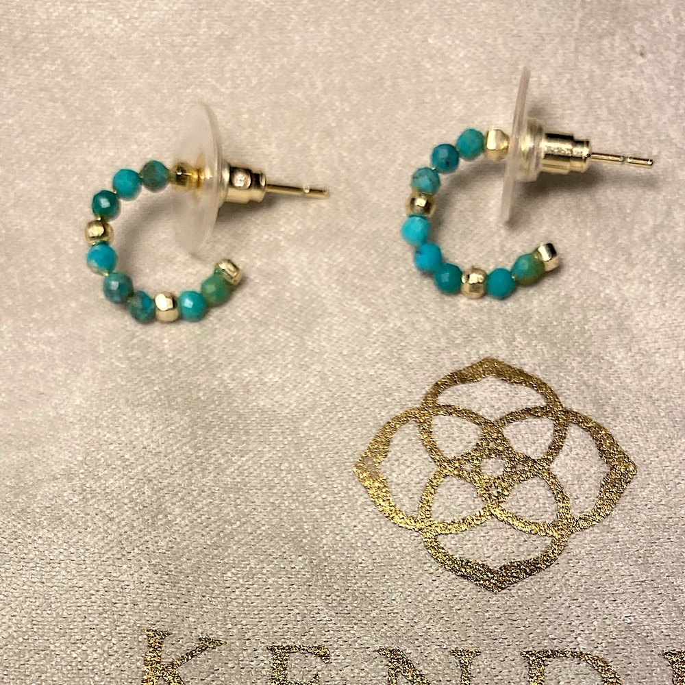 Kendra Scott Huggies